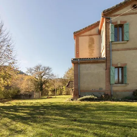 Casa de Férias Ancienne Ecole Montbrun-Bocage
